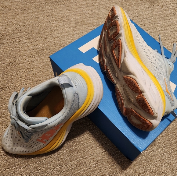 Bondi 8 - Women's 7.5B - Picture 5 of 5